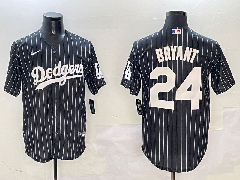 Men's Los Angeles Dodgers Kobe Bryant #24 Black Alternate Limited Player Jersey1