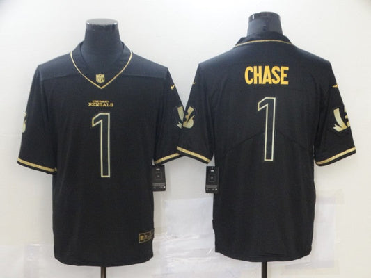 Men's Cincinnati Bengals Ja'Marr Chase #1 Black Game Player Jersey2